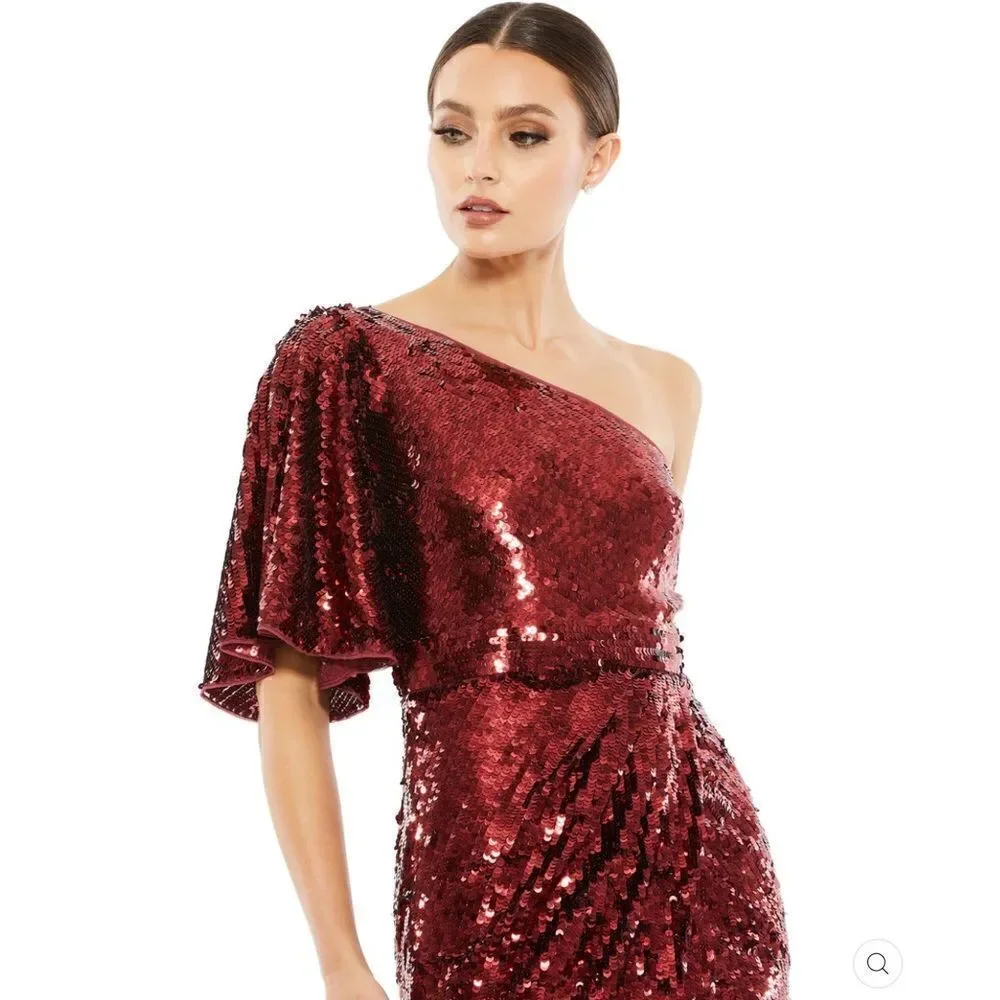 Mac Duggal new tags